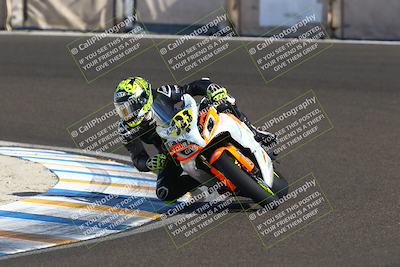 media/Oct-12-2025-CRA (Sun) [[e621380112]]/Races/Race 12/